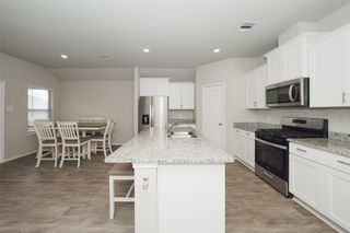 2407 Divot Lane, Navasota, TX 77868