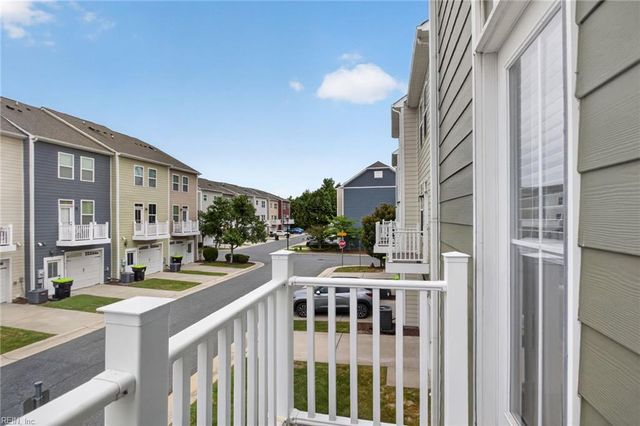 511 Sloane ST, Chesapeake, VA 23324