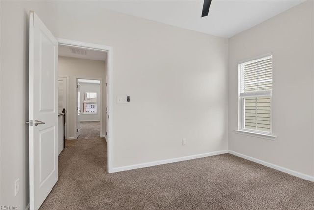 511 Sloane ST, Chesapeake, VA 23324