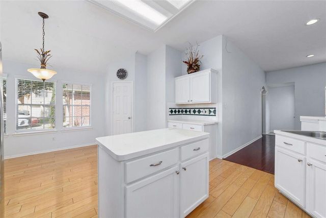 15010 Leila Oaks Lane, Houston, TX 77082