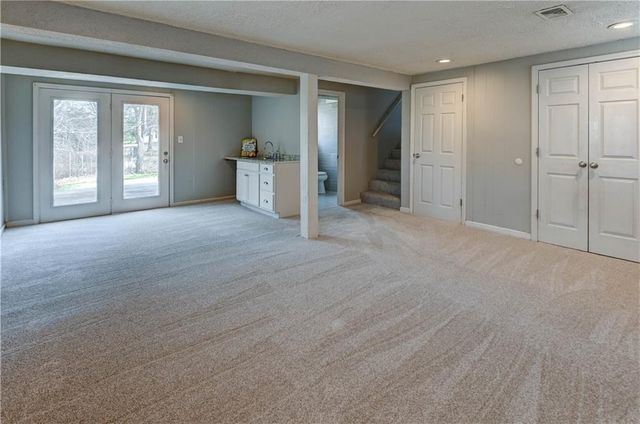 7423 Harris Avenue, Raytown, MO 64133