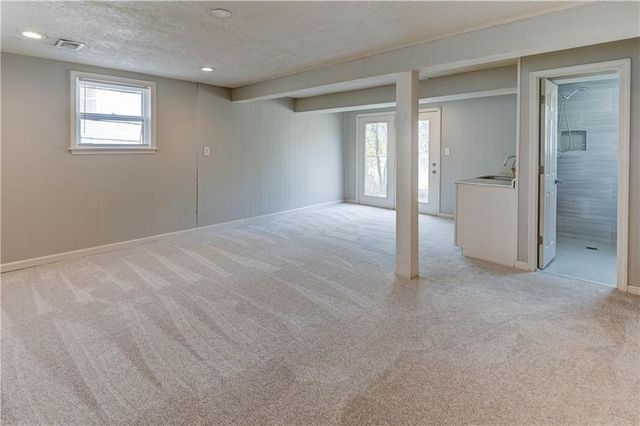 7423 Harris Avenue, Raytown, MO 64133