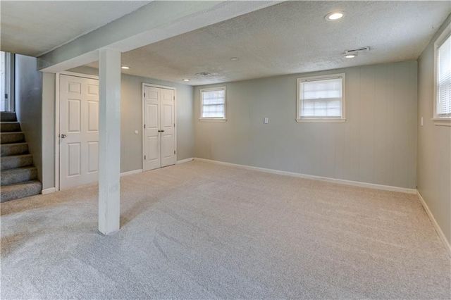 7423 Harris Avenue, Raytown, MO 64133