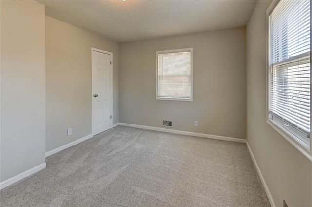 7423 Harris Avenue, Raytown, MO 64133