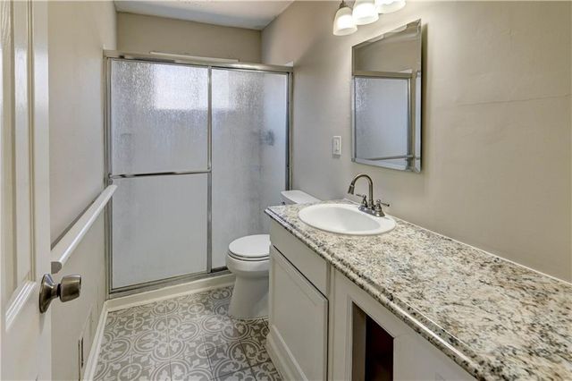 7423 Harris Avenue, Raytown, MO 64133