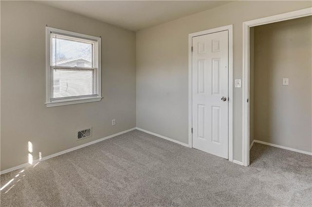 7423 Harris Avenue, Raytown, MO 64133