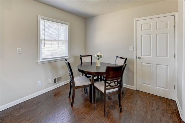 7423 Harris Avenue, Raytown, MO 64133