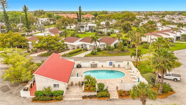 760 VILLAGE CIRCLE 109, Venice, FL 34292