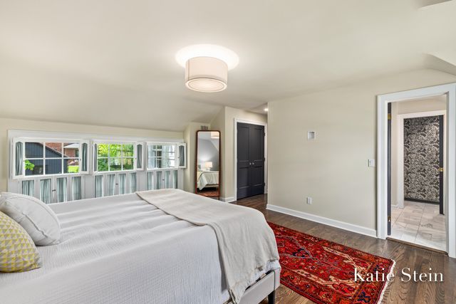 833 Gladstone Drive Se, East Grand Rapids, MI 49506