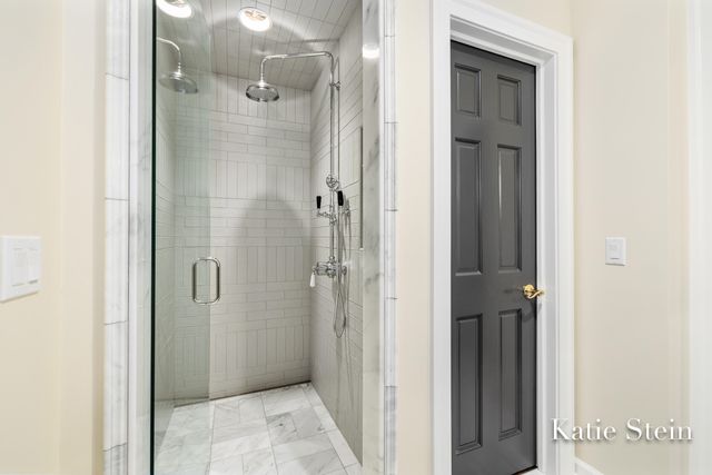 833 Gladstone Drive Se, East Grand Rapids, MI 49506