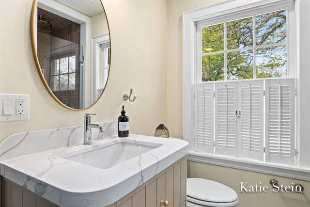 833 Gladstone Drive Se, East Grand Rapids, MI 49506