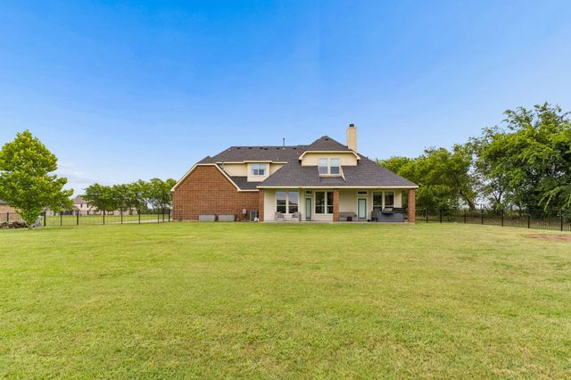 1001 Pike Road, Gunter, TX 75058