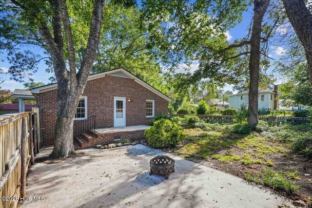 411 S 3rd Street, Smithfield, NC 27577