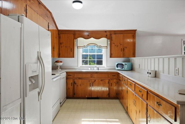 411 S 3rd Street, Smithfield, NC 27577