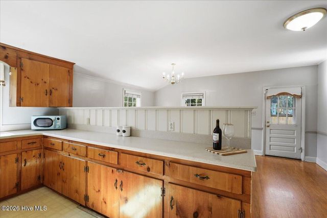 411 S 3rd Street, Smithfield, NC 27577