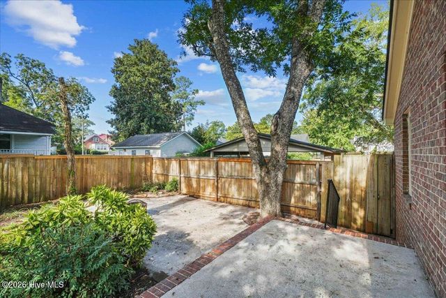 411 S 3rd Street, Smithfield, NC 27577