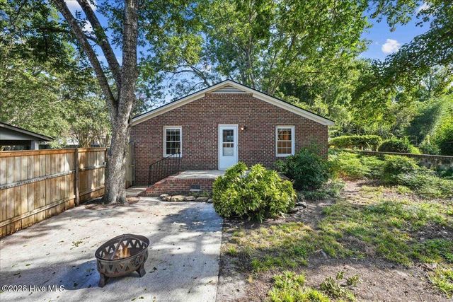411 S 3rd Street, Smithfield, NC 27577