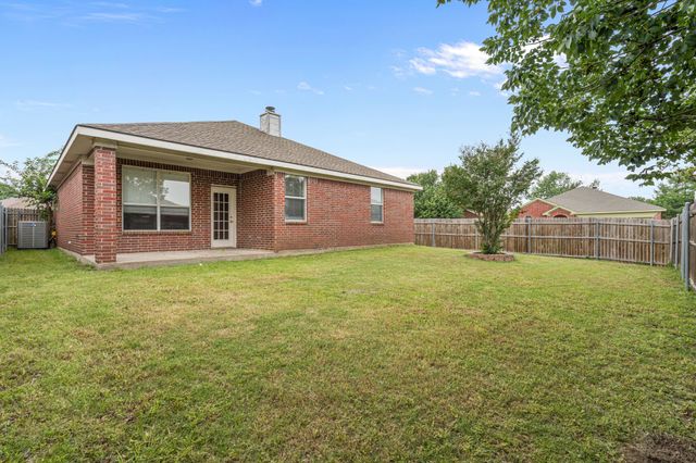 4117 Chelan Court, Fort Worth, TX 76244