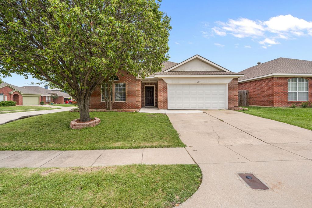 4117 Chelan Court, Fort Worth, TX 76244