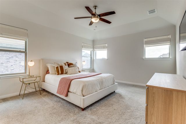 1813 Lakemont Drive, Van Alstyne, TX 75495