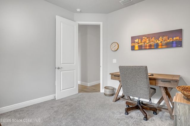 1837 Market Circle NE, Palm Bay, FL 32905