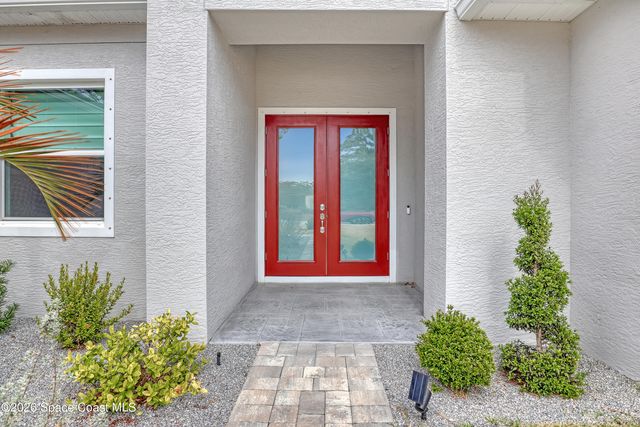 1837 Market Circle NE, Palm Bay, FL 32905