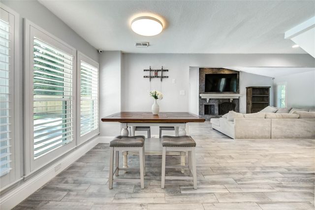 1904 Nursery Road, The Woodlands, TX 77380