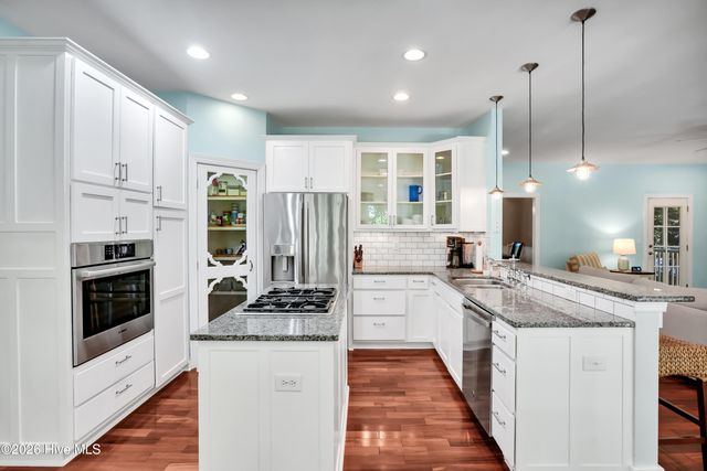 220 Shearwater Drive, Hampstead, NC 28443