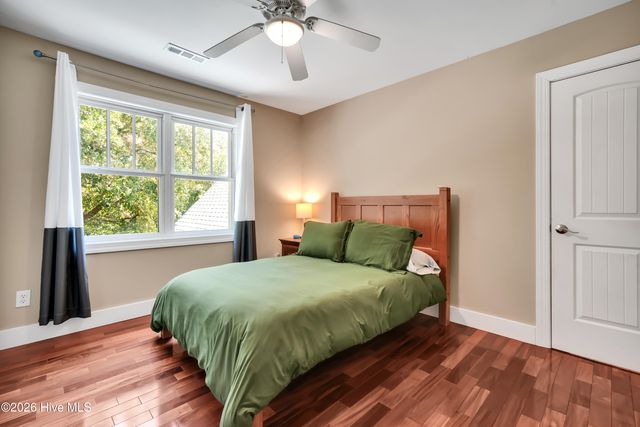 220 Shearwater Drive, Hampstead, NC 28443