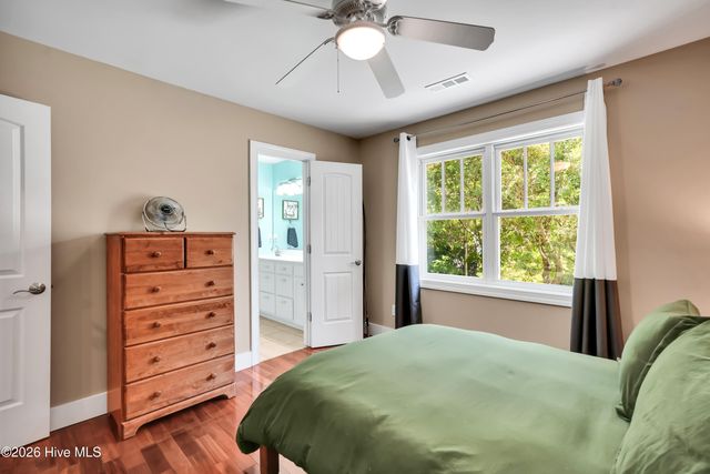 220 Shearwater Drive, Hampstead, NC 28443