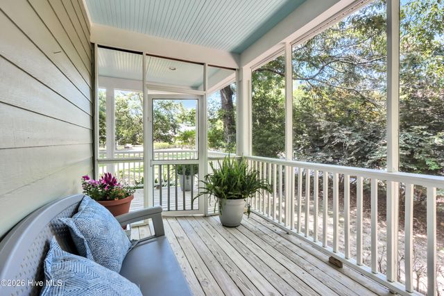 220 Shearwater Drive, Hampstead, NC 28443