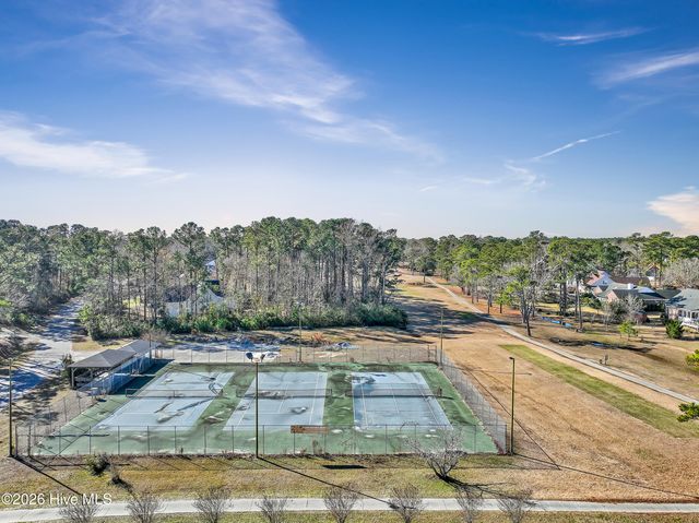 220 Shearwater Drive, Hampstead, NC 28443