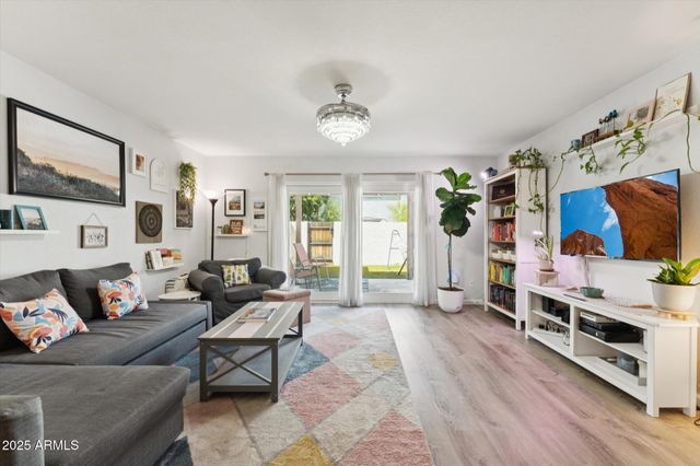 7628 N 19TH Drive, Phoenix, AZ 85021