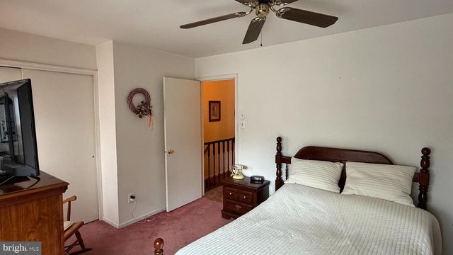 53 ARDSLEY CT, Newtown, PA 18940