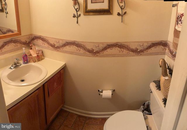 53 ARDSLEY CT, Newtown, PA 18940