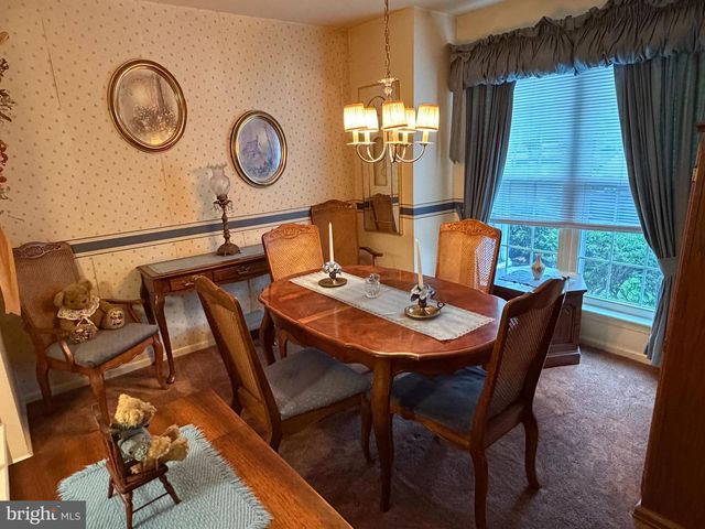 53 ARDSLEY CT, Newtown, PA 18940