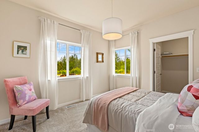 3707 Simmons Heights Lane SW, Tumwater, WA 98512