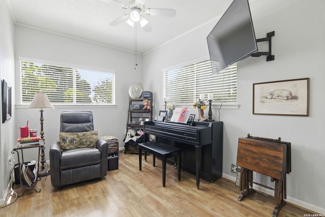 701 OAKLAND HILLS LN, Kerrville, TX 78028