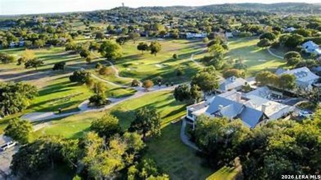 701 OAKLAND HILLS LN, Kerrville, TX 78028