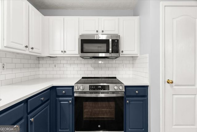 1022 Miss Amber Way, Locust Grove, GA 30248