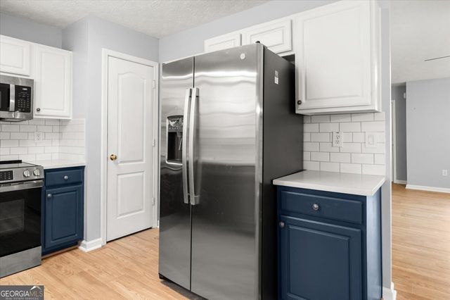 1022 Miss Amber Way, Locust Grove, GA 30248