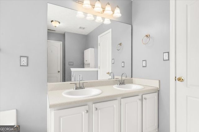 1022 Miss Amber Way, Locust Grove, GA 30248