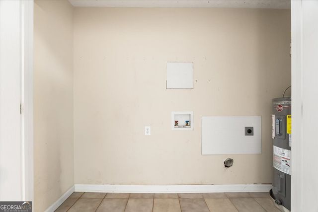 1022 Miss Amber Way, Locust Grove, GA 30248