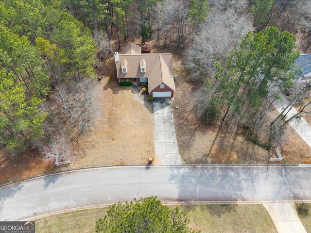 1022 Miss Amber Way, Locust Grove, GA 30248
