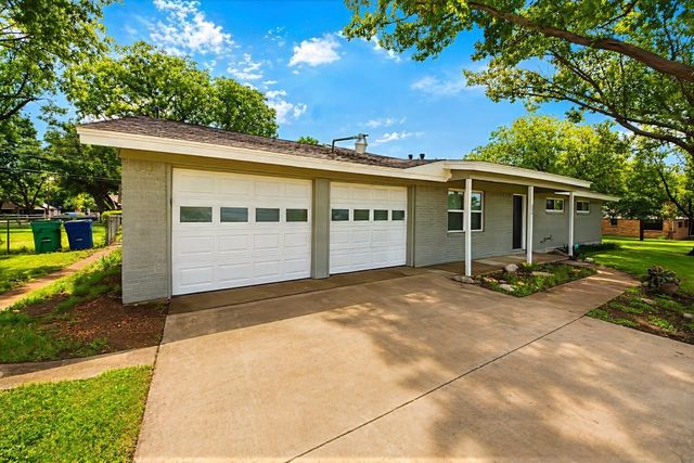 504 Pecan Street, Crowley, TX 76036
