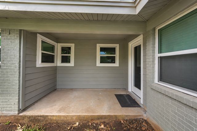 504 Pecan Street, Crowley, TX 76036