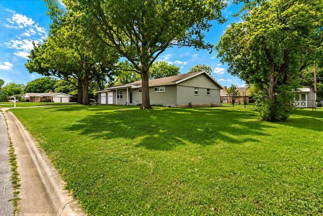 504 Pecan Street, Crowley, TX 76036