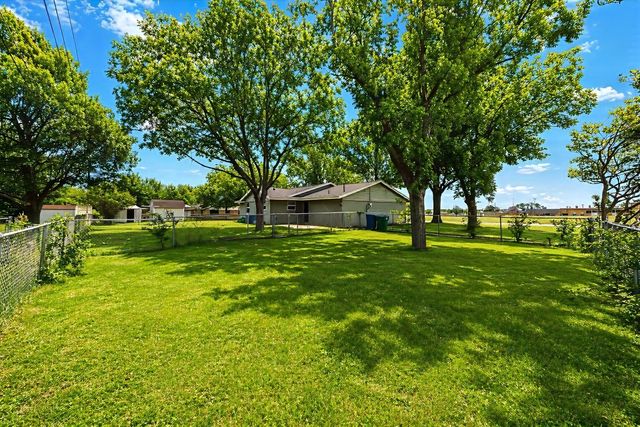 504 Pecan Street, Crowley, TX 76036