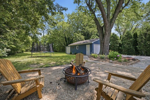 12865 Flynn Road, Sawyer, MI 49125