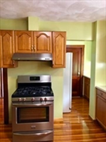 32 Rawson Road 32, Arlington, MA 02474